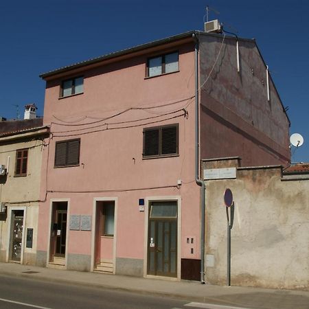 Apartman Sendi Pula Exterior photo